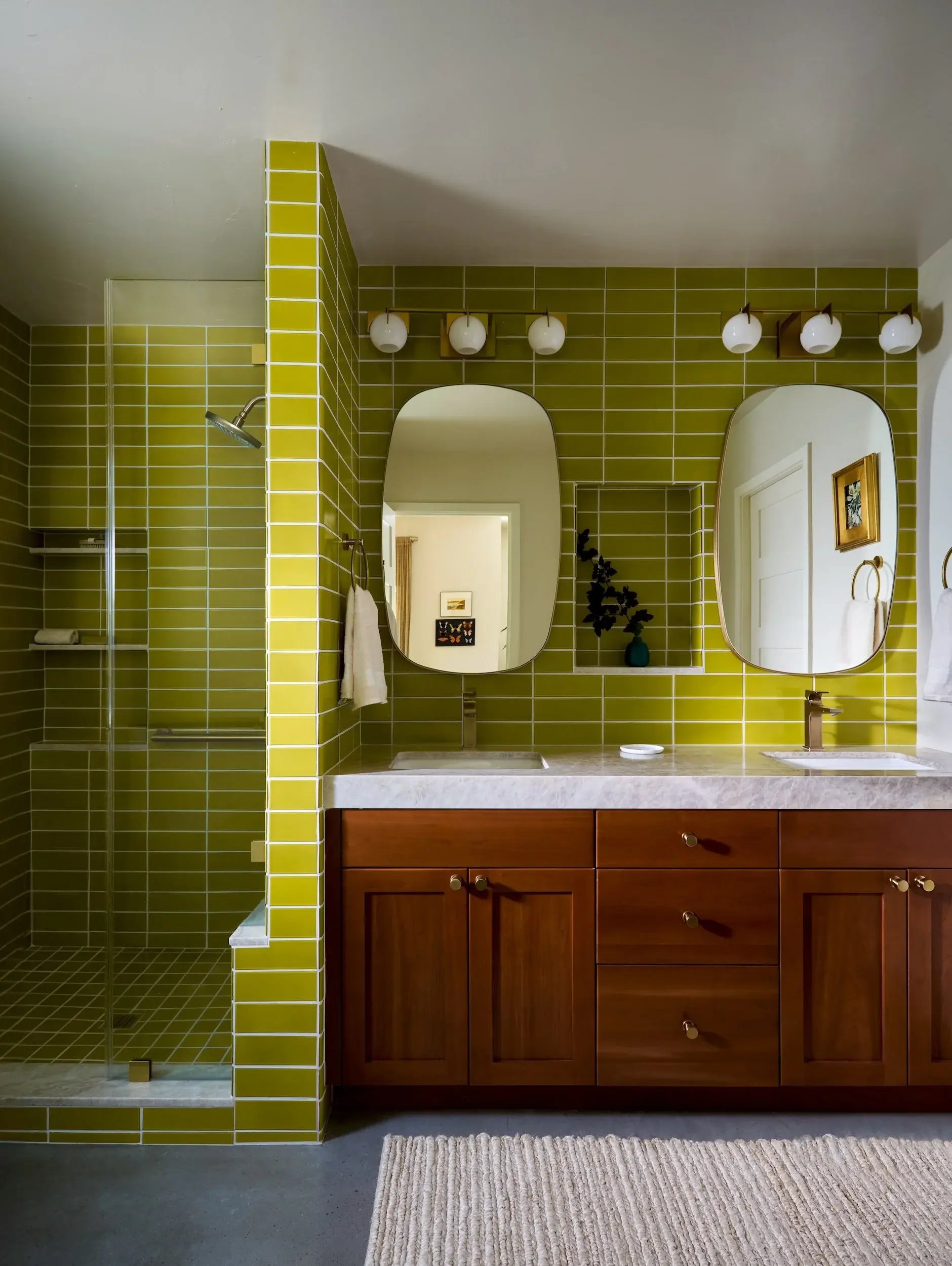 BATHROOM+REFRESH+HEATH+YELLOW+TILE+