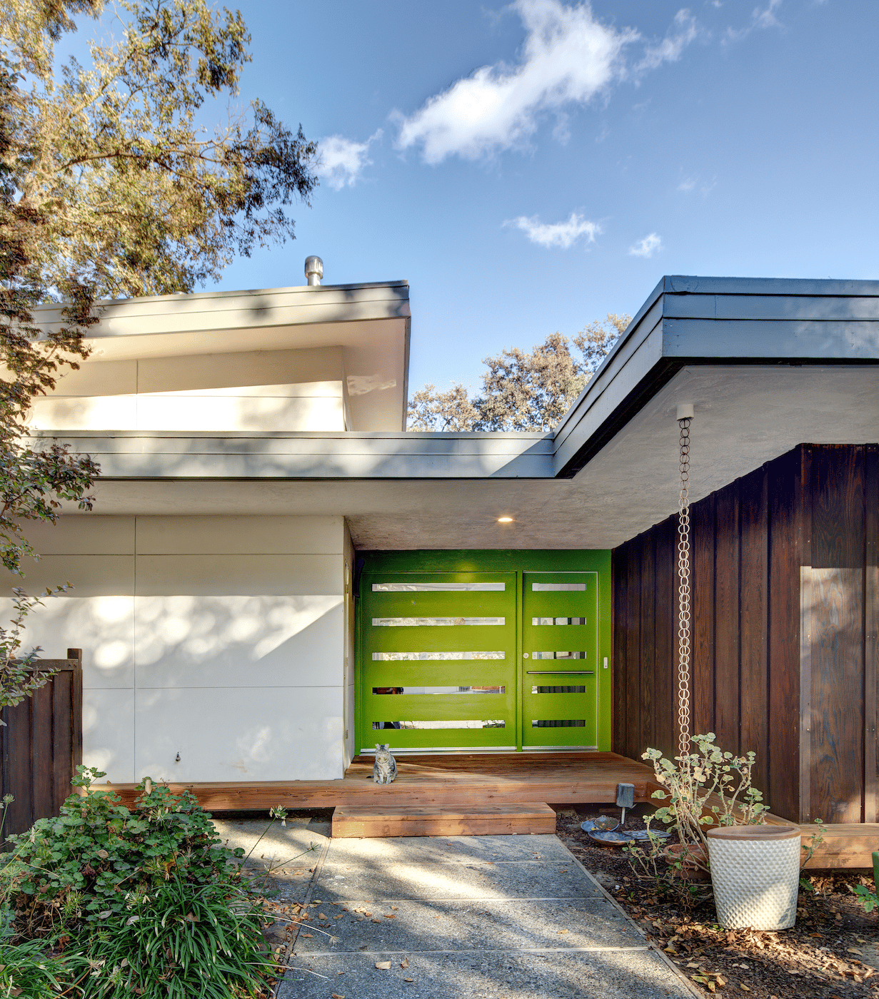 BEHIND+THE+GREEN+DOOR