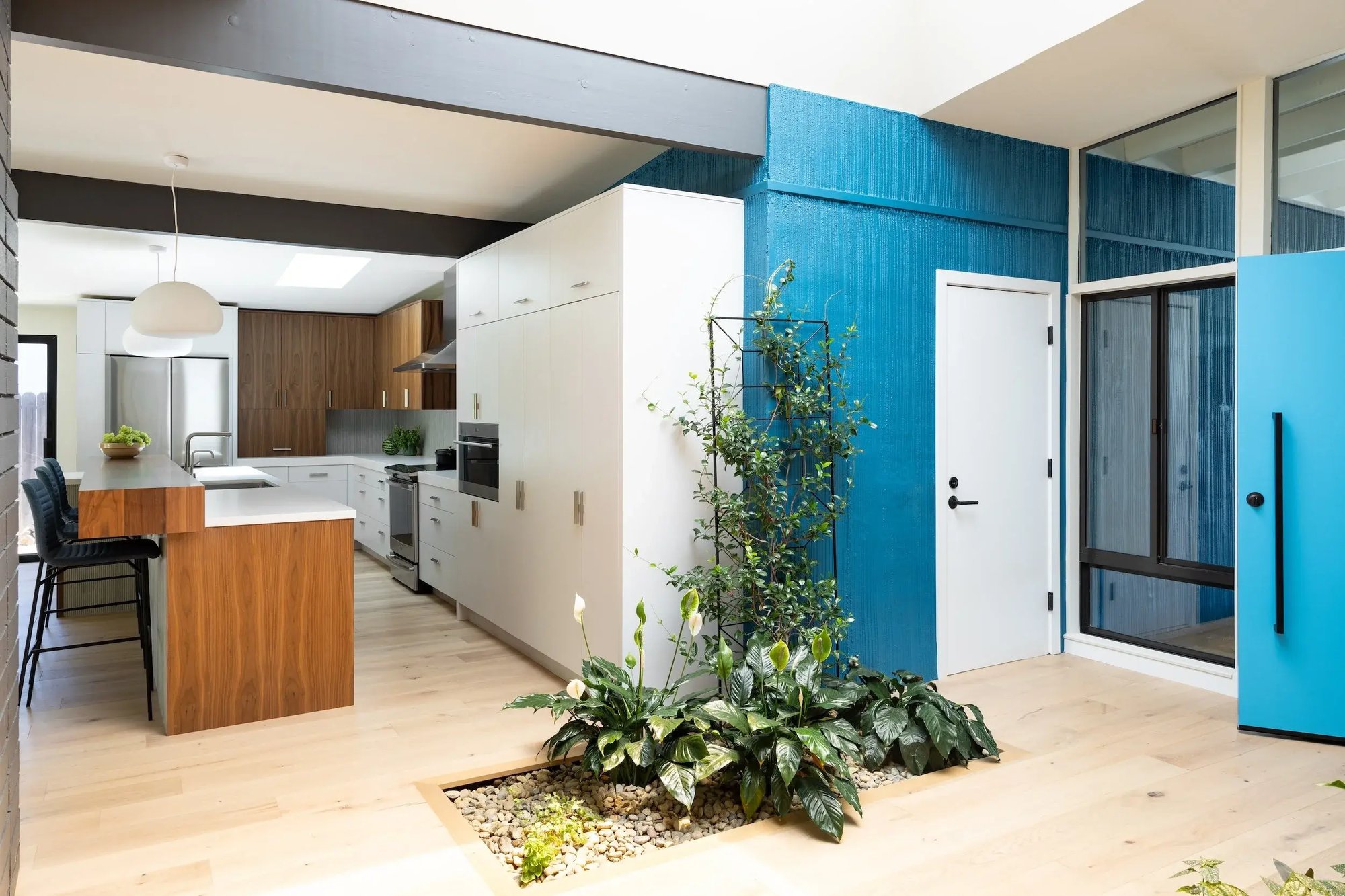 BLUE+ENTRY+COMBED+STUCCO+STRENG (1)-1