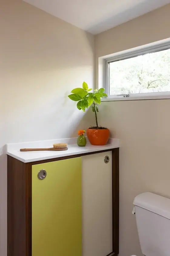Mid+Century+Modern+Bathroom+Cabinet+with+Color+Pop+Panels