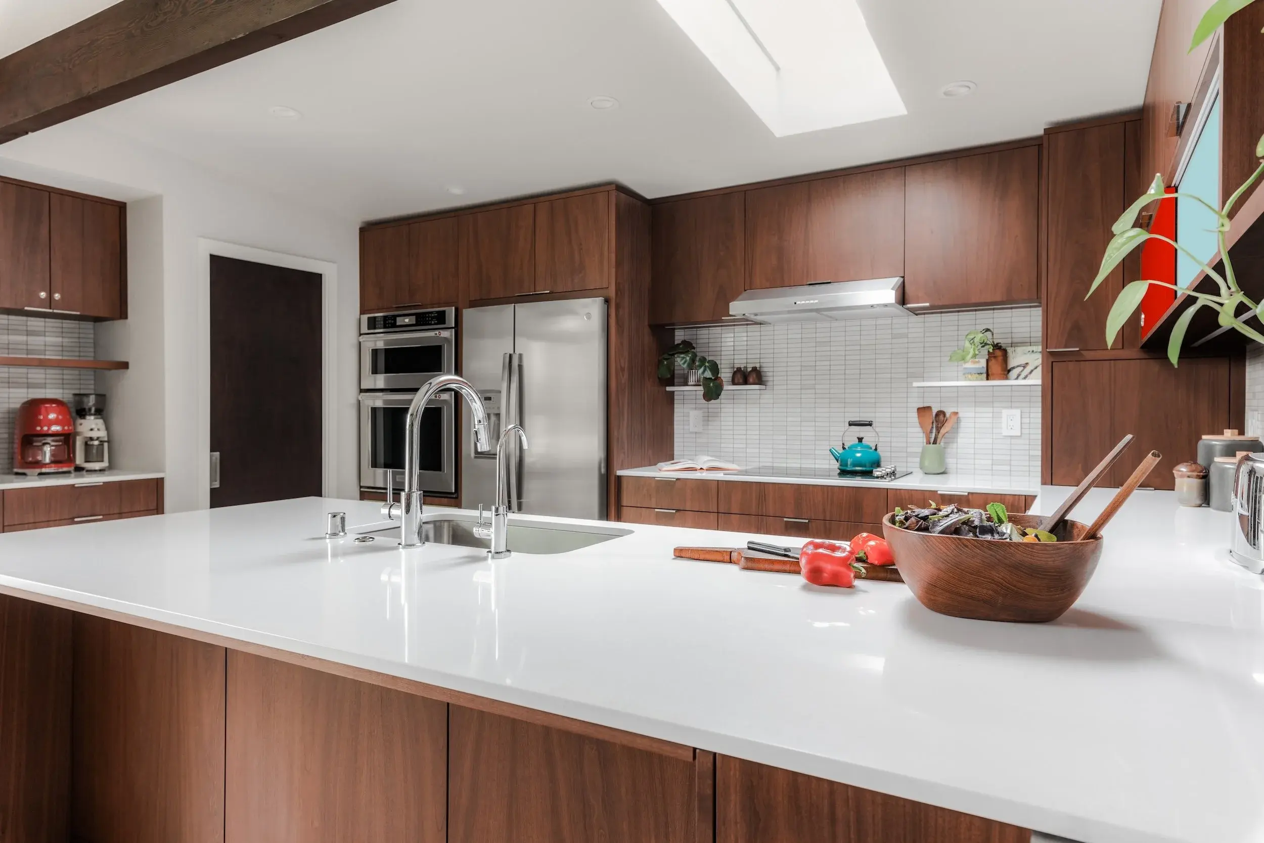 BLACK+WALNUT+STRENG+KITCHEN+REMODEL