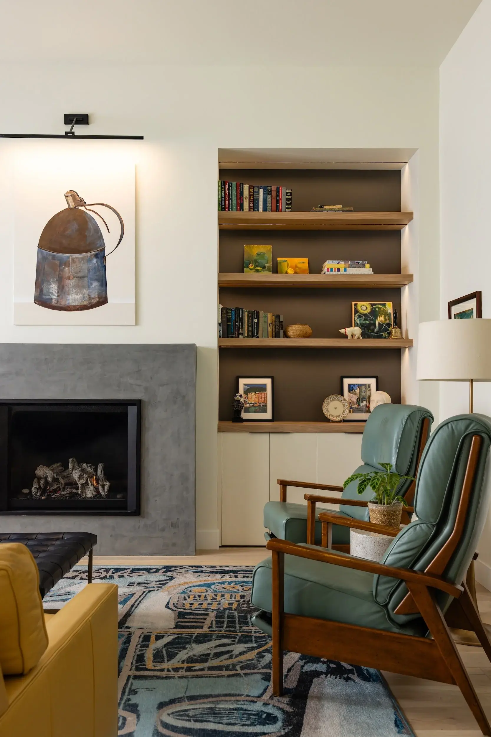 CONCRETE+FIREPLACE+OPEN+SHELVING+
