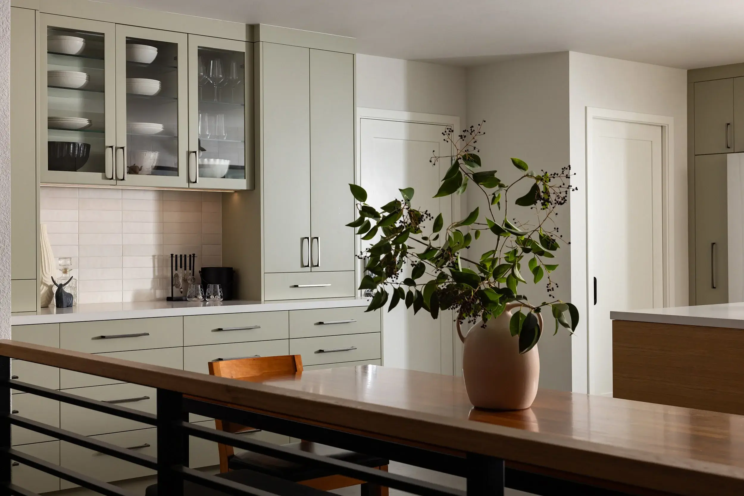 DINING+AREA+IN+KITCHEN+SAGE