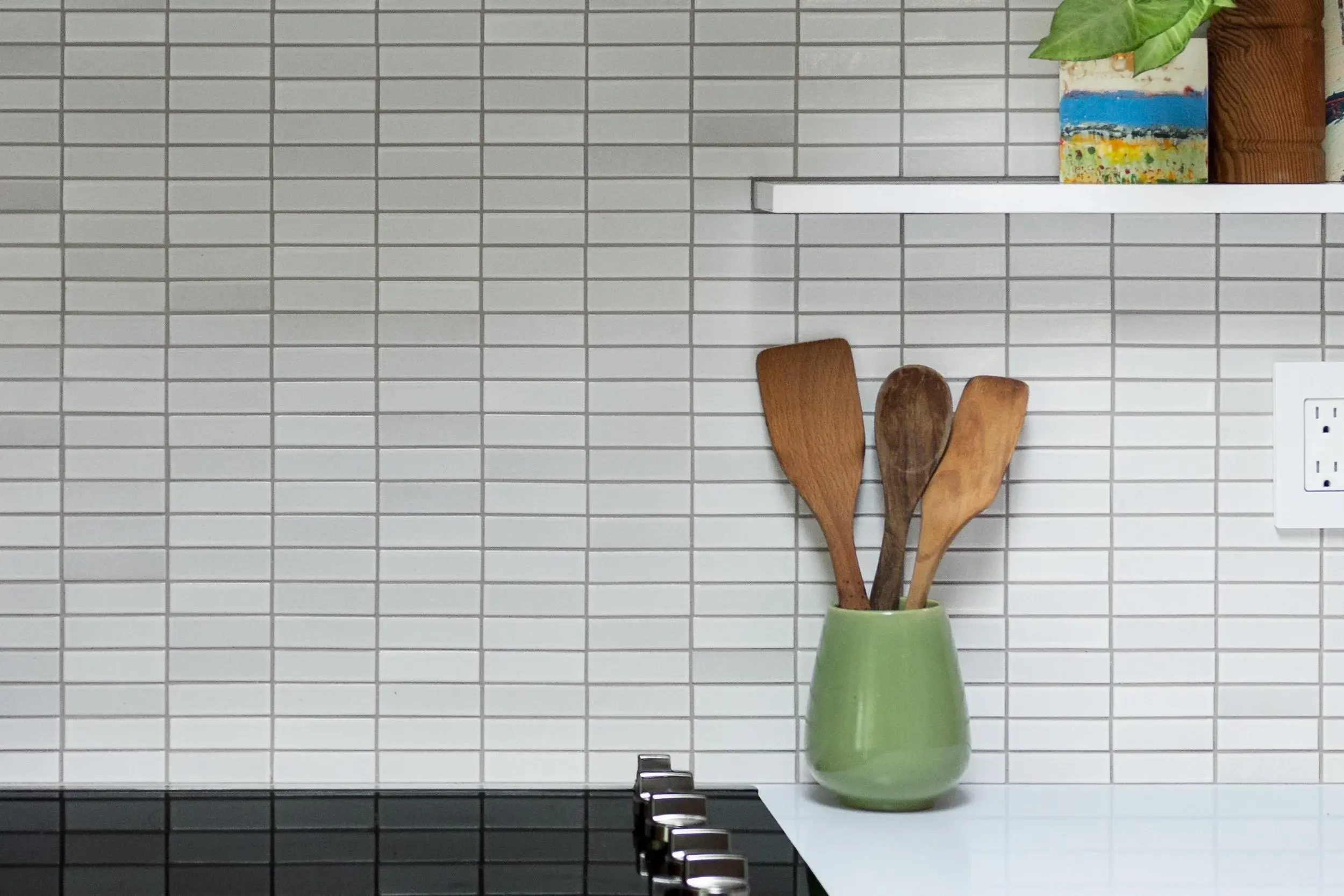 INDUCTION+COOKTOP+FLOATING+SHELF+INTEGRATED+HEATH+TILE-1