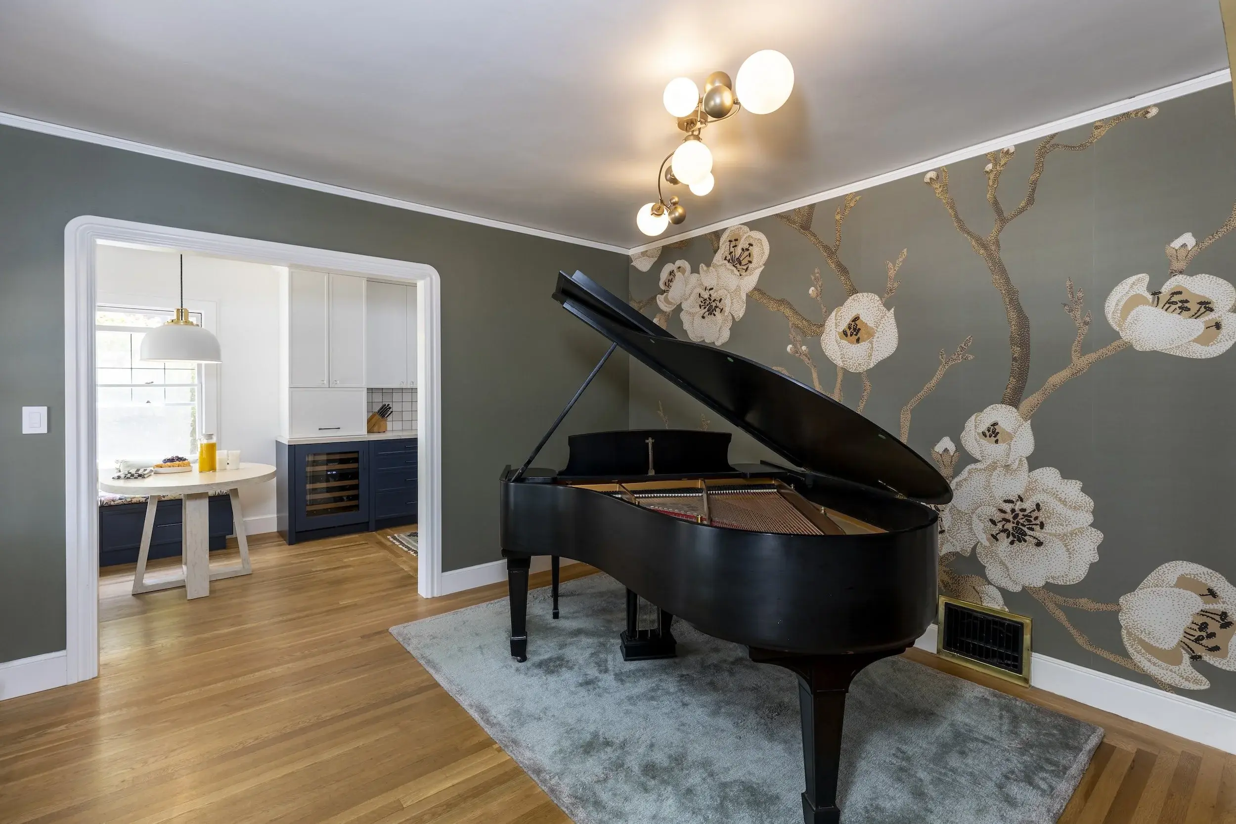PIANO+ROOM