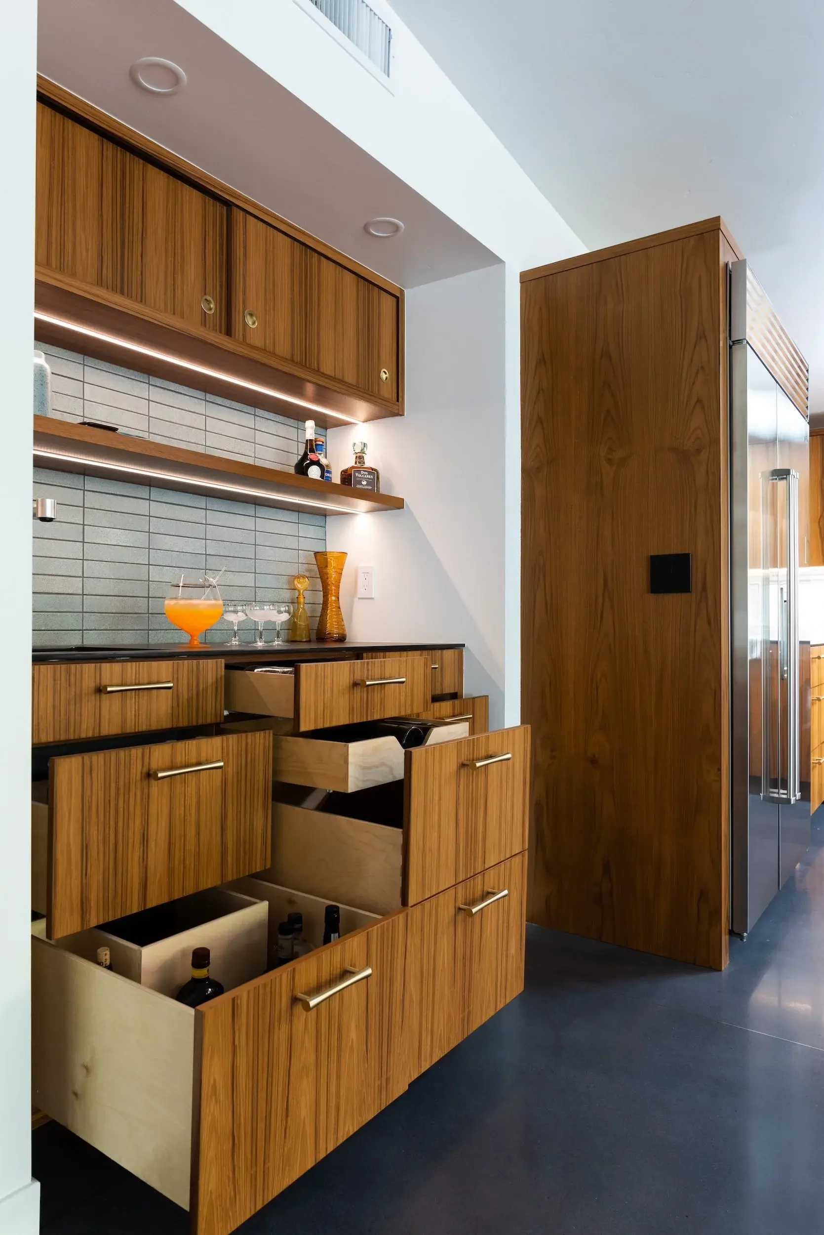 STORAGE+SO+MUCH+STORAGE+HEATH+TILE+TEAK+CABINETRY (1)