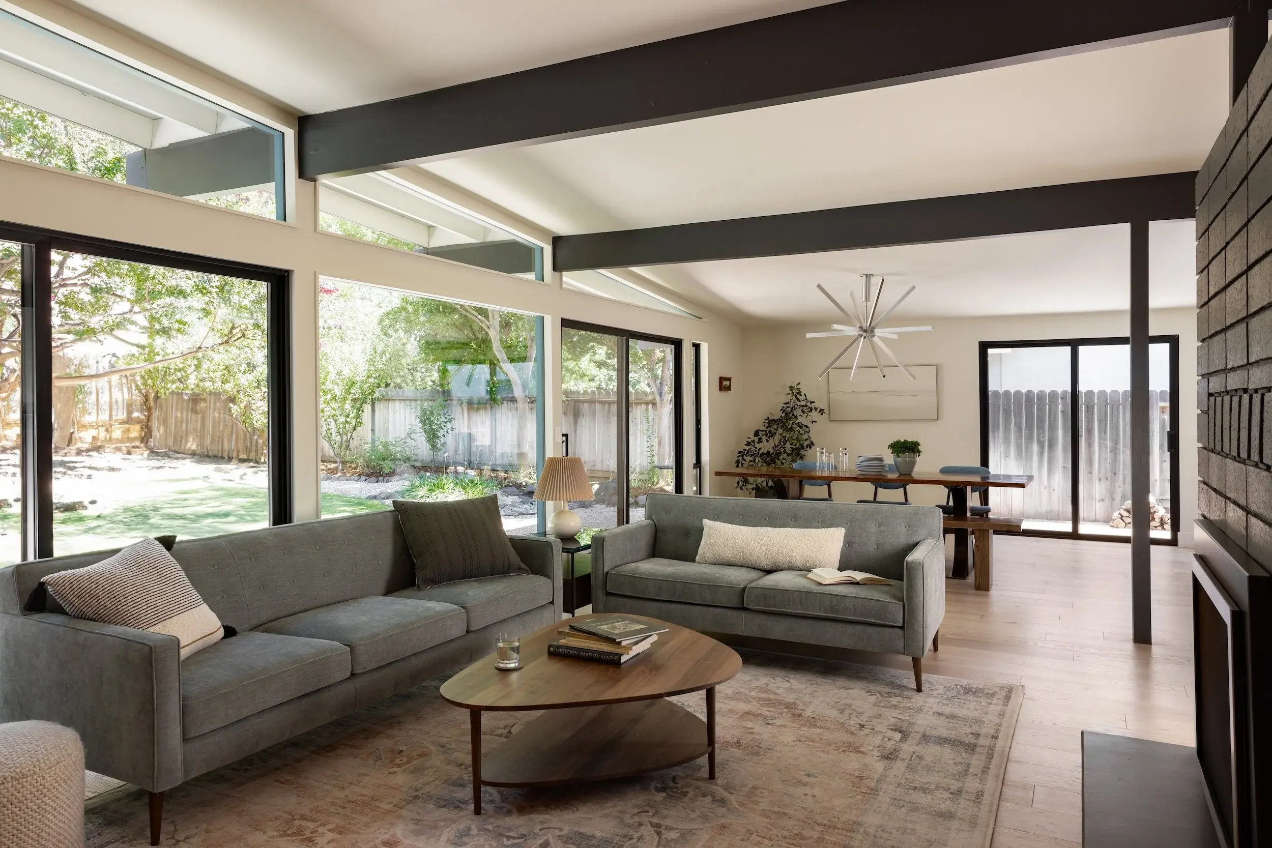 STRENG+LIVING+SPACE+WINDOWS-1