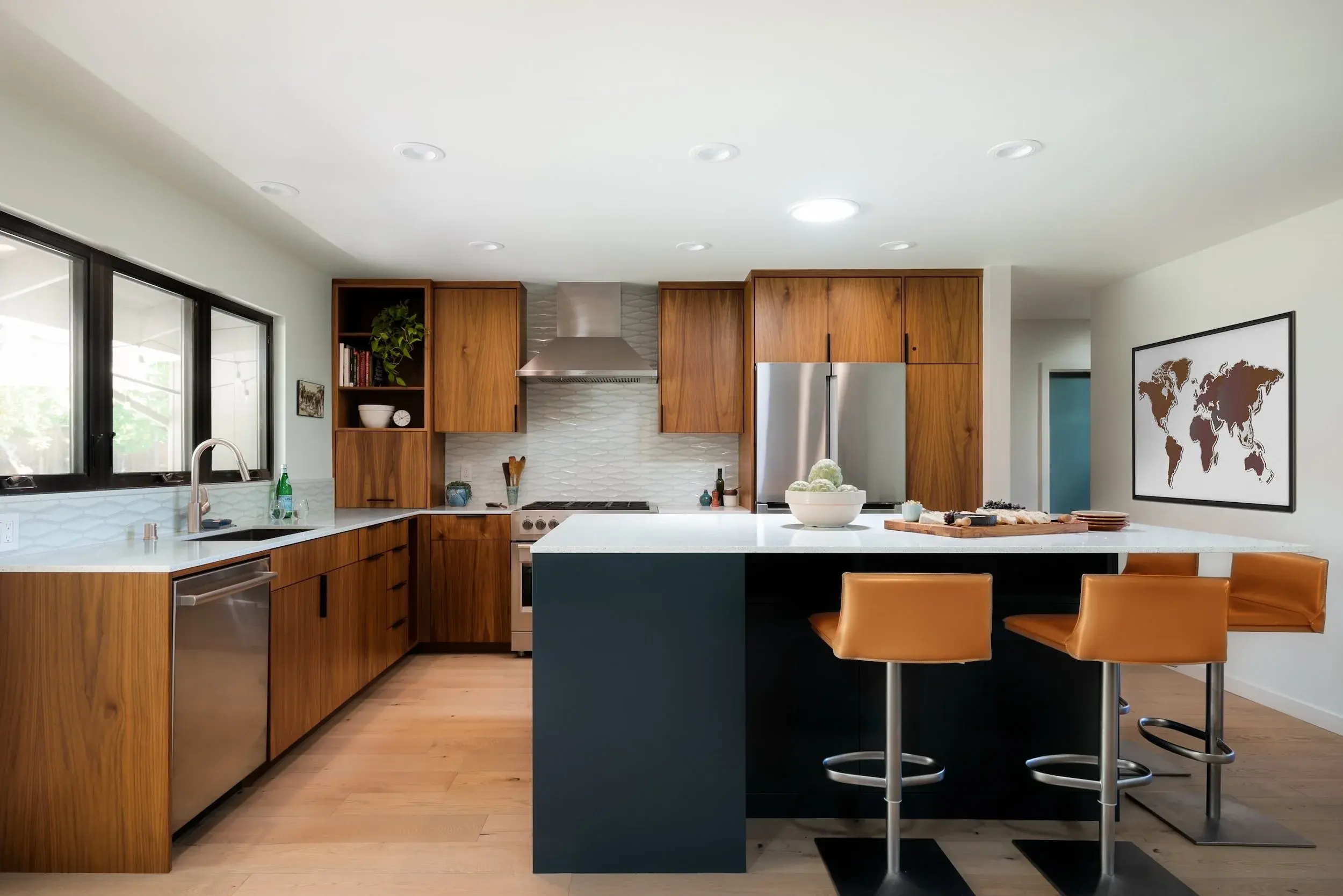 STRENG+WALNUT+BLACK+ISLAND