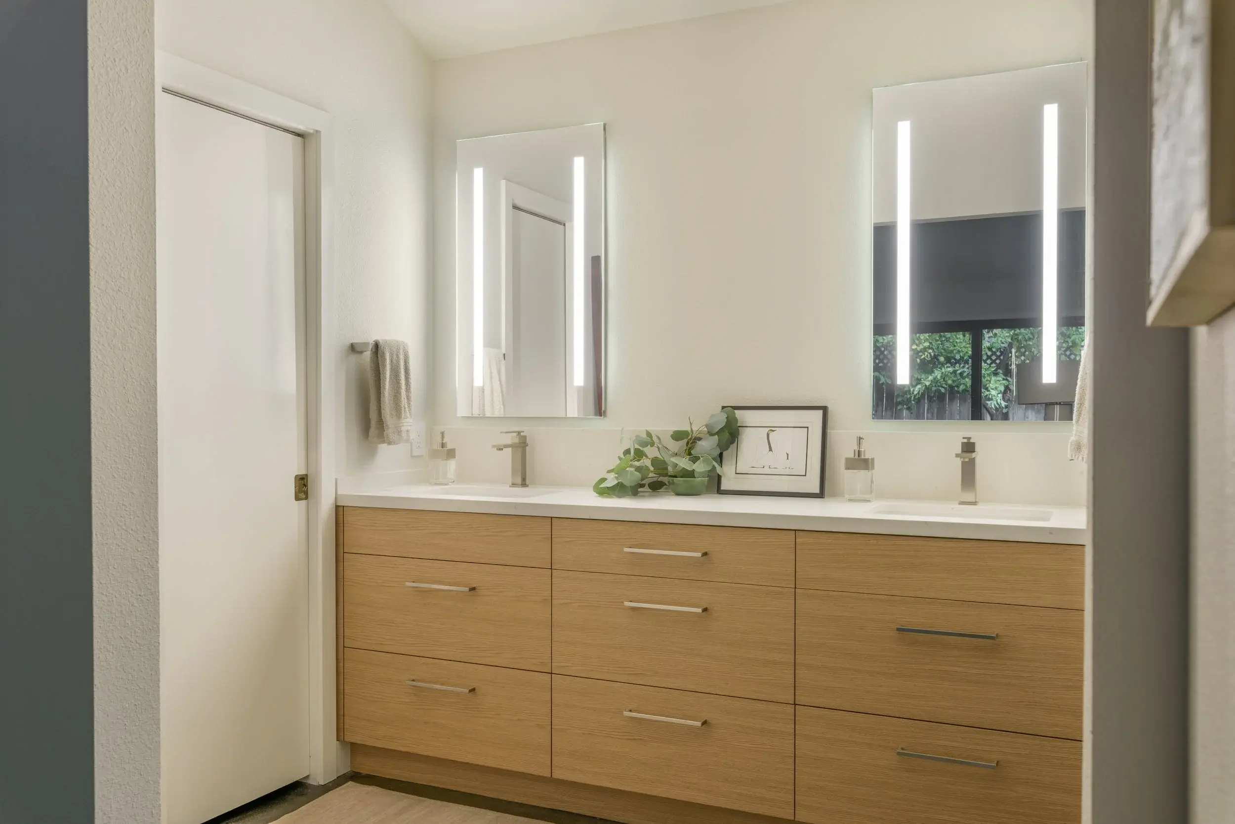 TWO+ISLANDS+MODERN+WOOD+VANITY