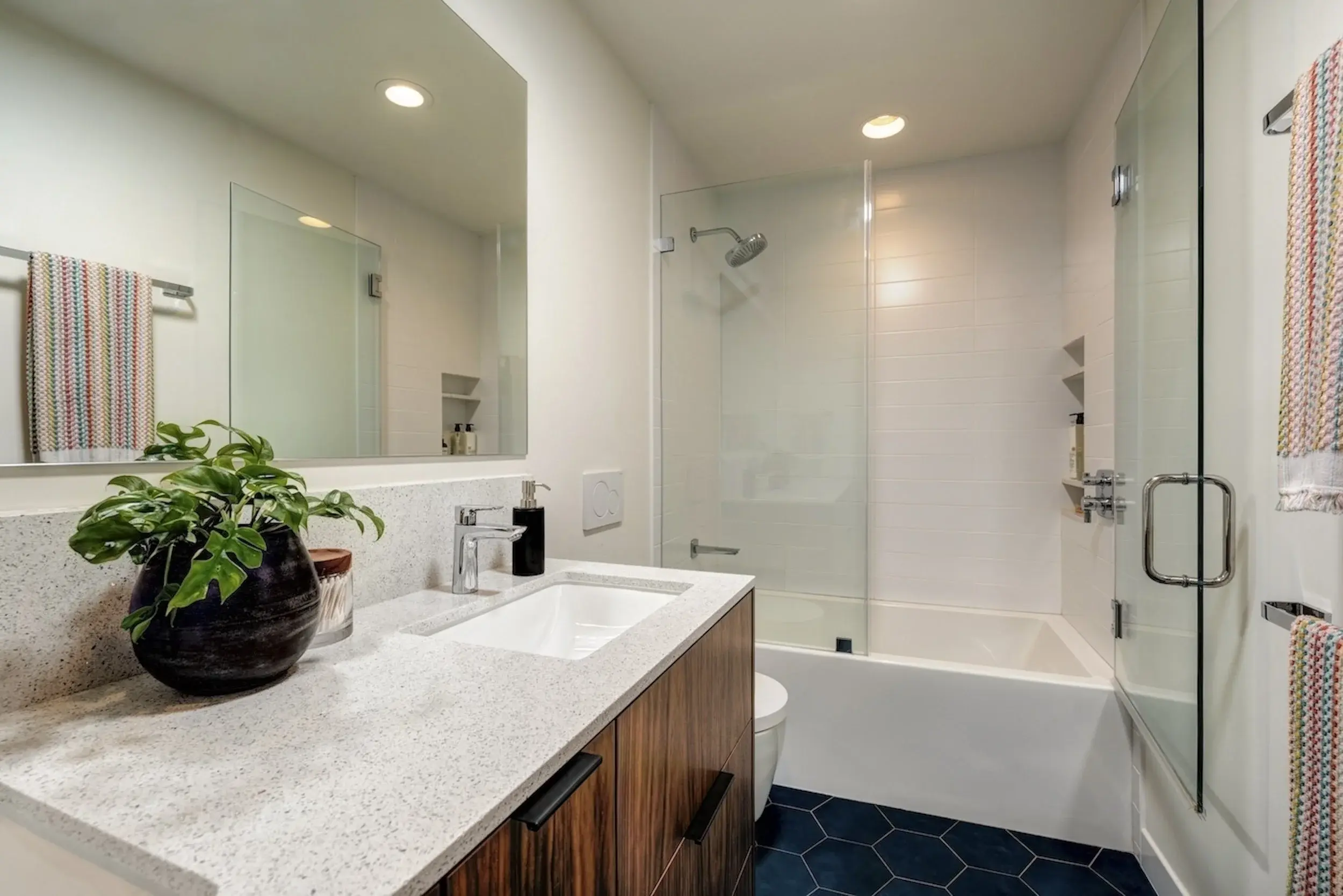 WALNUT+VANITY+HEX+FLOOR+TILE+MDOERN+